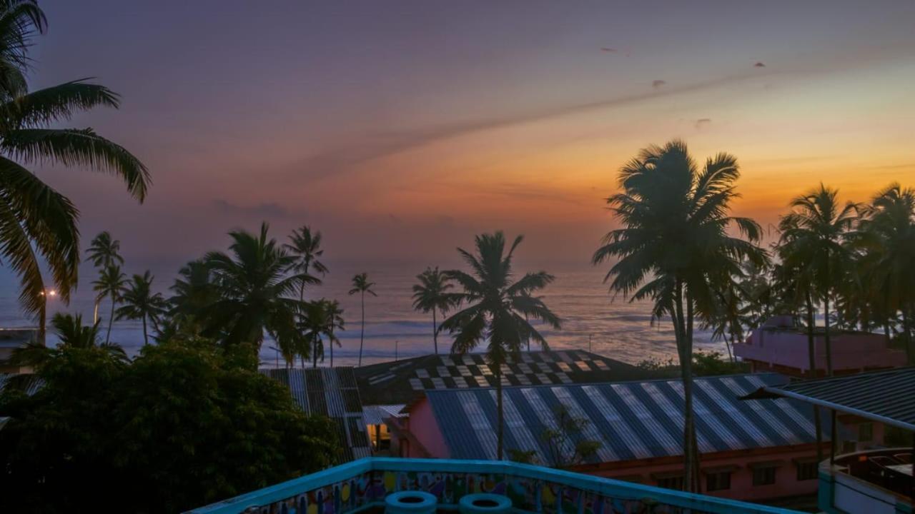 Surf N Sea Hotel Thiruvananthapuram Exterior photo